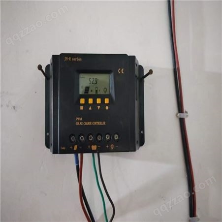 光伏离网控制器 24V/30A太阳能控制器 MPPT光伏控制器 PWM充放电控制器