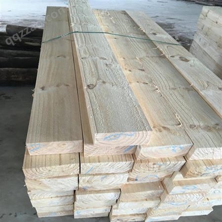 木跳板 建筑方木  尺寸足不减料牧叶建材厂家定制