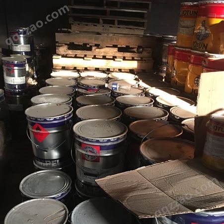 脂肪族聚氨酯面漆回收厂家 长期回收过期油漆 9001纯白