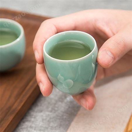 游子凝香龙泉青瓷在山茶具套装家用中式功夫茶小套泡茶茶杯办公室茶壶陶瓷