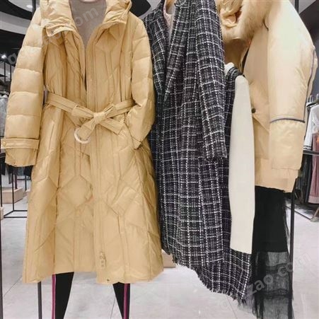 外套韩版纯色外衣 卓依尔走份服装批发外套服装品牌