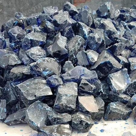 超辉厂家货源 大块玻璃块 钴蓝色 微景观石 不规则玻璃石