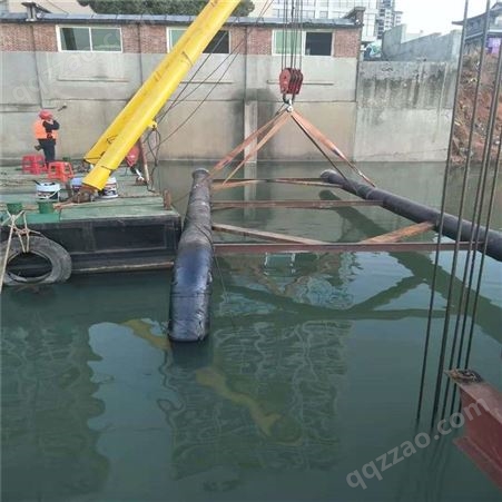 贺州市取水头水下安装公司-水下安装管子