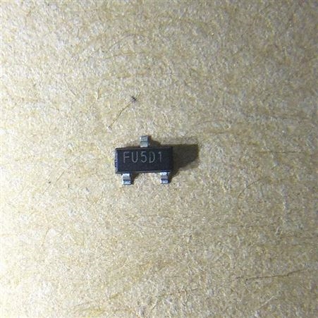 裕芯YX8232A 自锁开关二功能手电筒LED驱动IC 手电筒IC